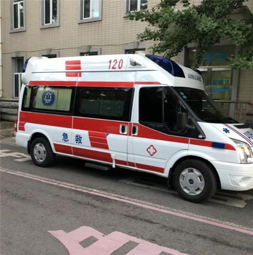 西陵选择我们的救护车出租,开启安心转院之旅